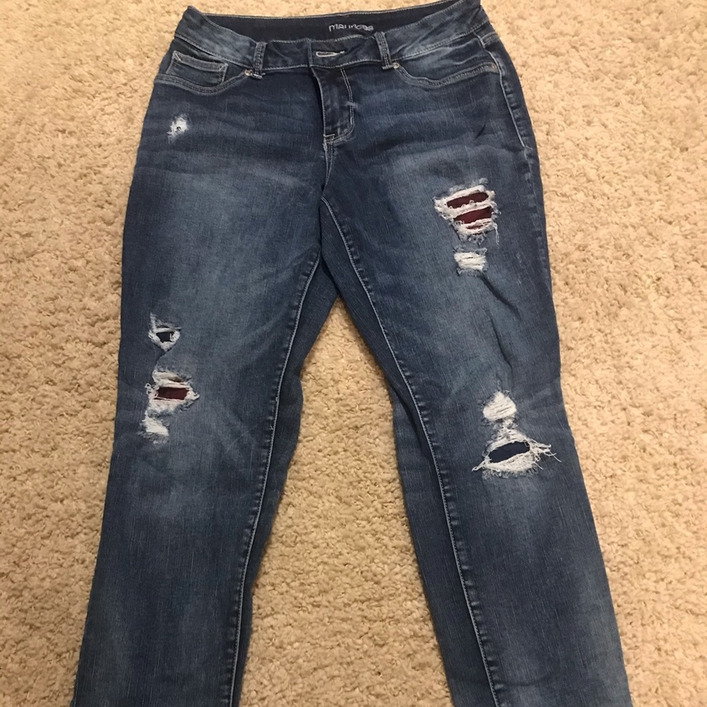 Maurice’s size m short